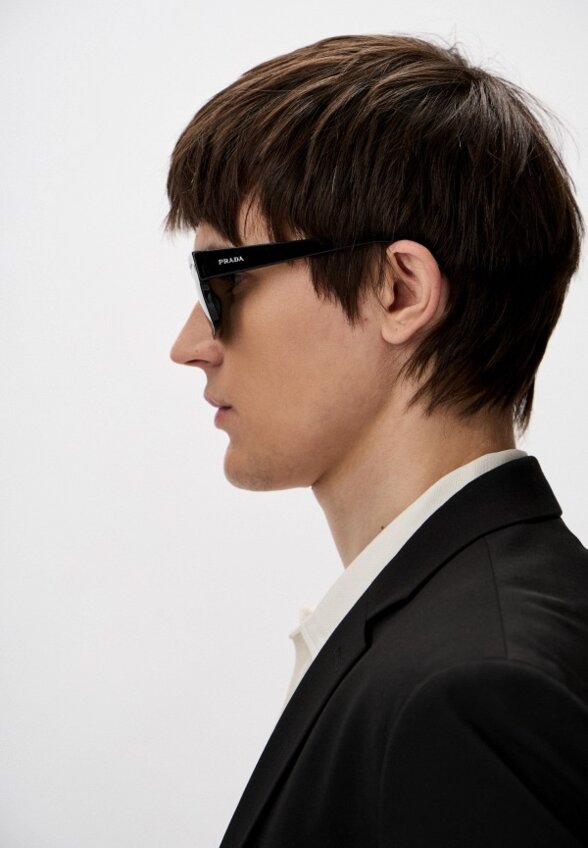 Очки солнцезащитные Prada