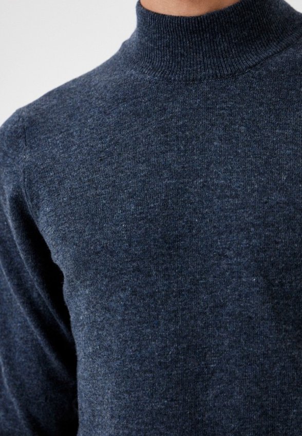 Водолазка Trendyol