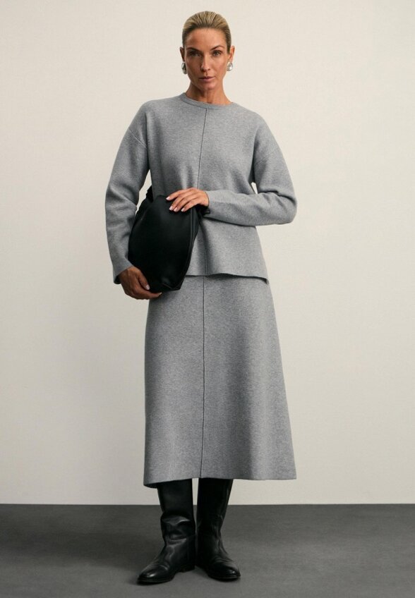 Джемпер Zarina