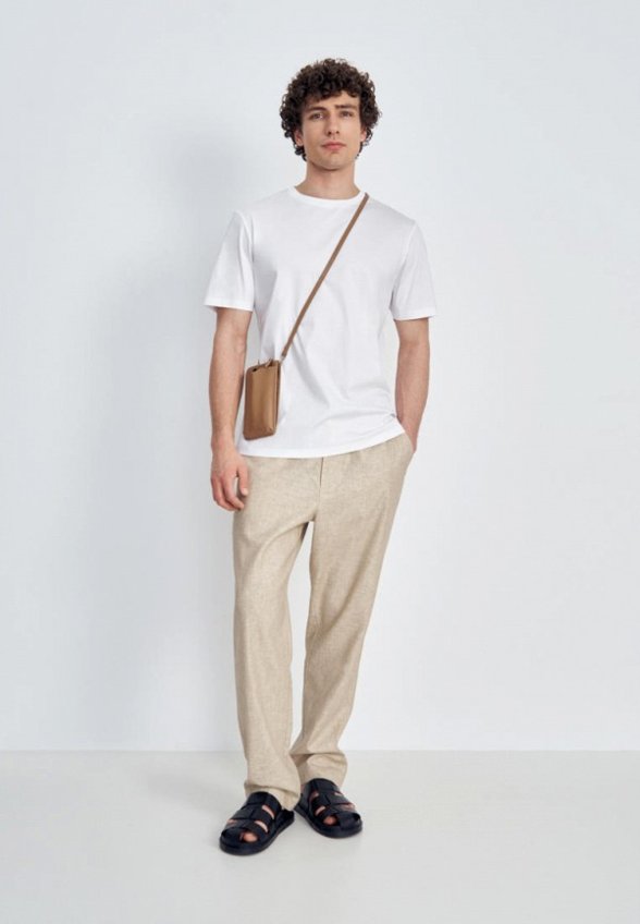 Футболка Finn Flare