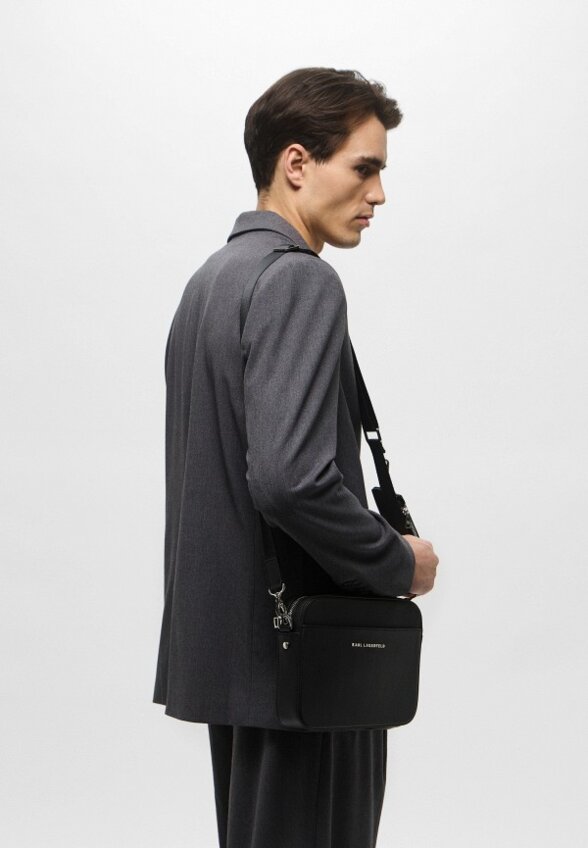 Сумка и кошелек Karl Lagerfeld