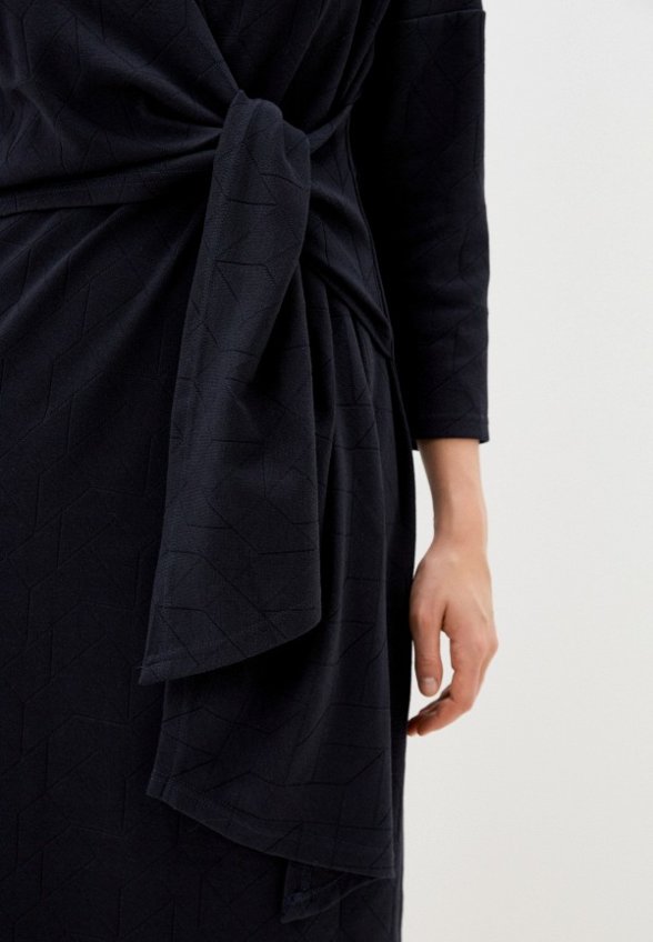 Платье MadaM T