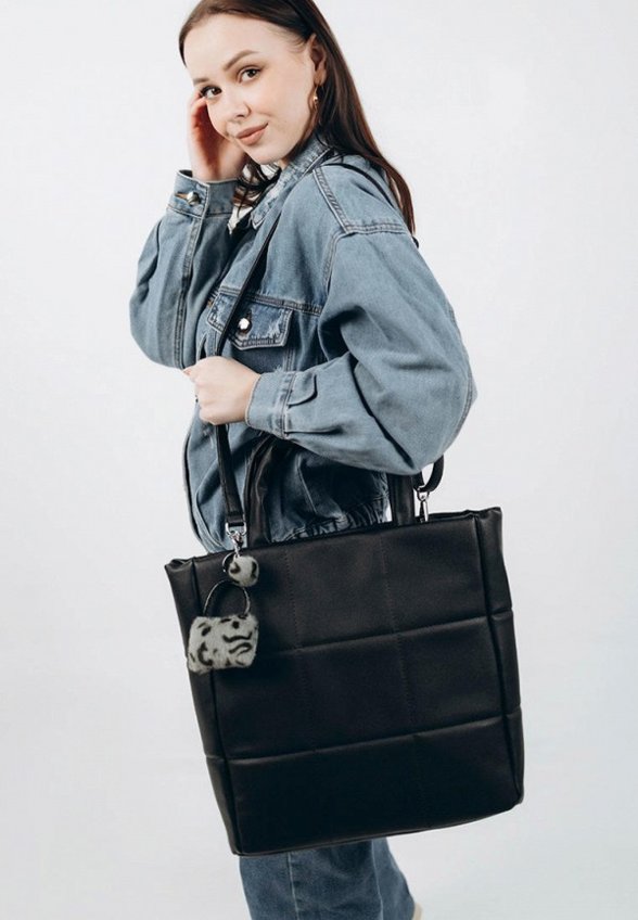 Сумка и брелок Solo