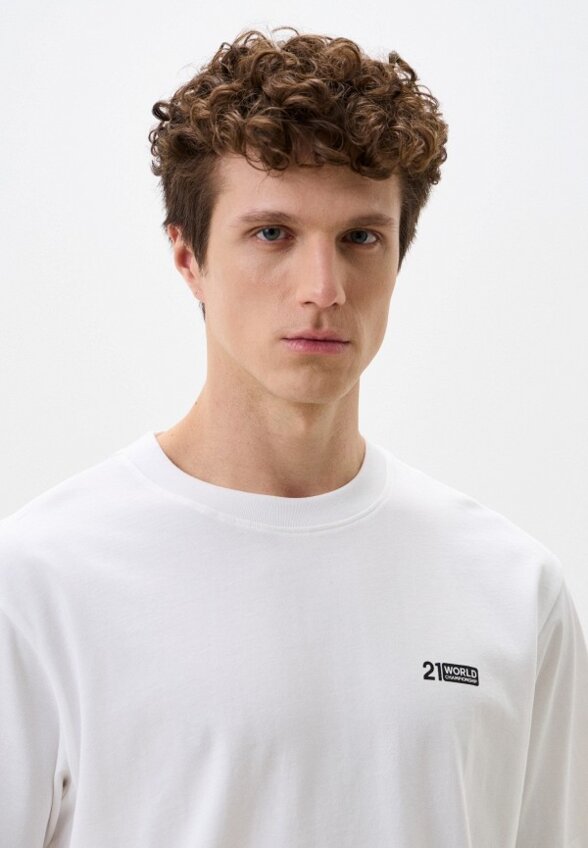 Футболка Mark Formelle