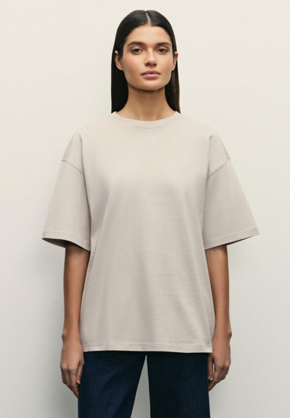 Футболка Zarina