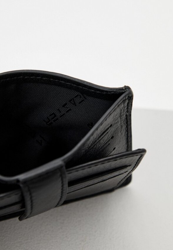 Кредитница Lancaster