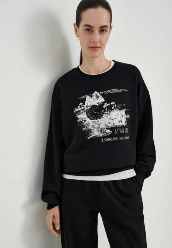 Свитшот Finn Flare