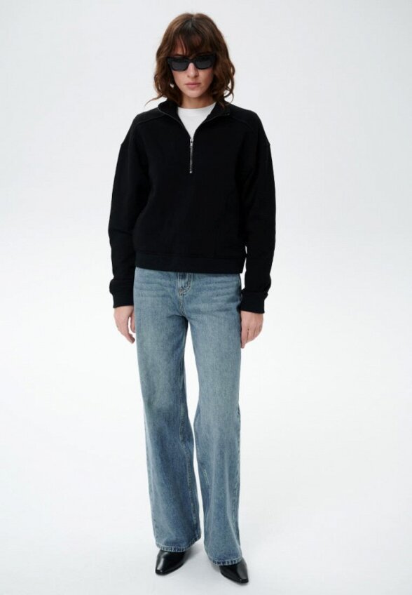 Джинсы Daisyknit