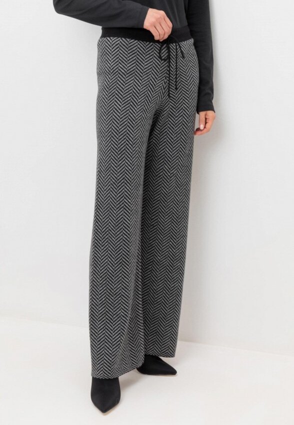 Брюки Very Neat