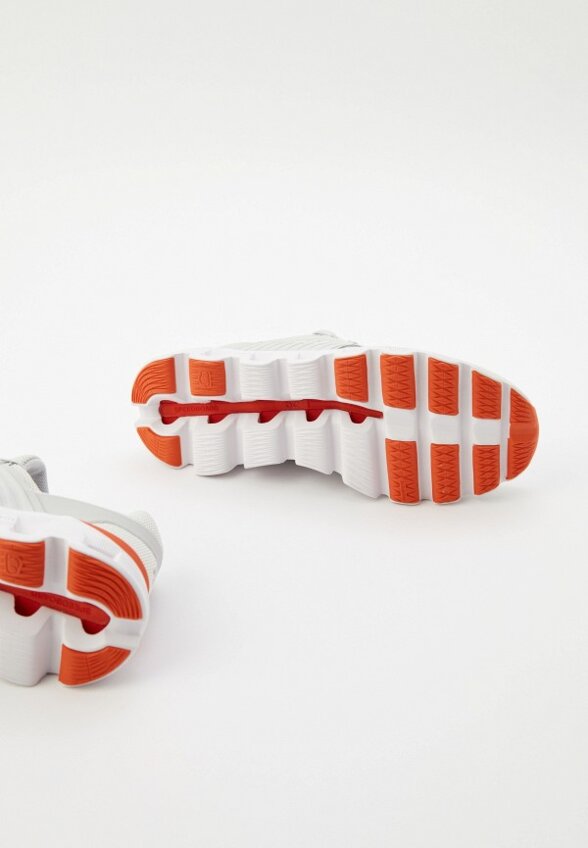 Кроссовки On