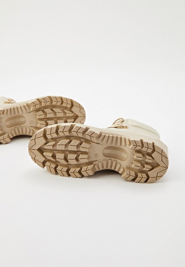 Ботинки Guess