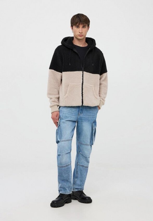 Толстовка Terranova