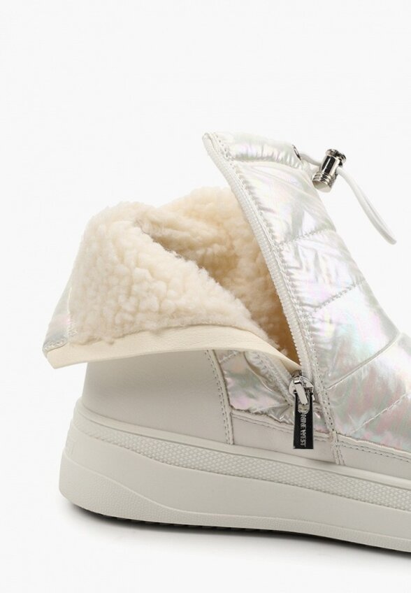 Дутики Nine West