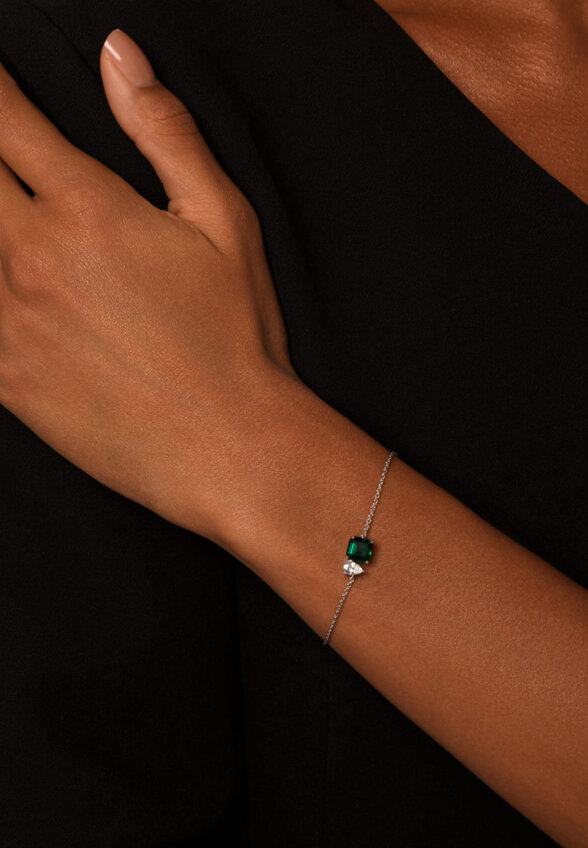 Браслет из серебра АУРА с выращенным изумрудом MIE