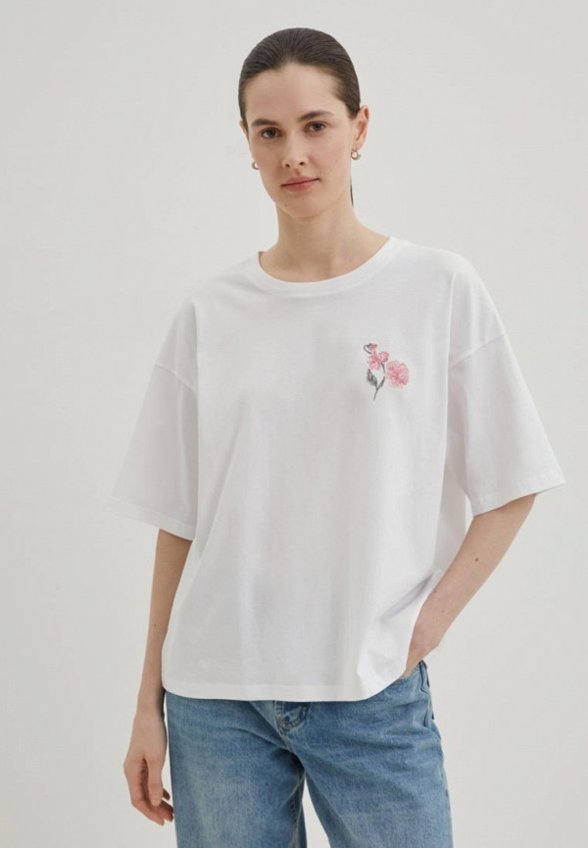 Футболка Finn Flare