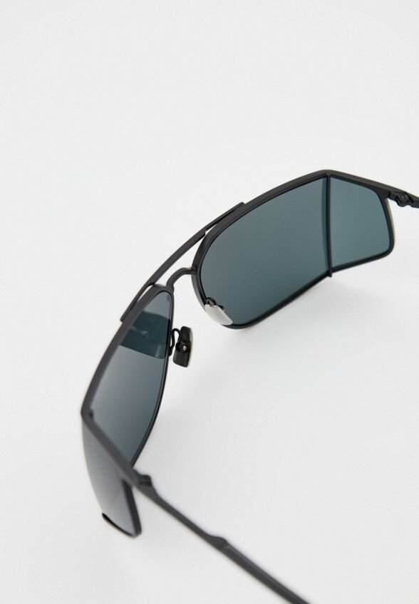 Очки солнцезащитные Saint Laurent