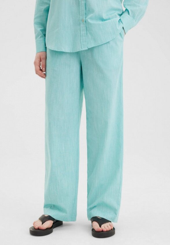 Костюм Envylab