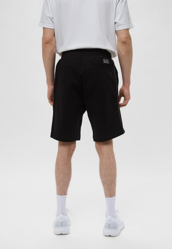 Шорты спортивные EA7