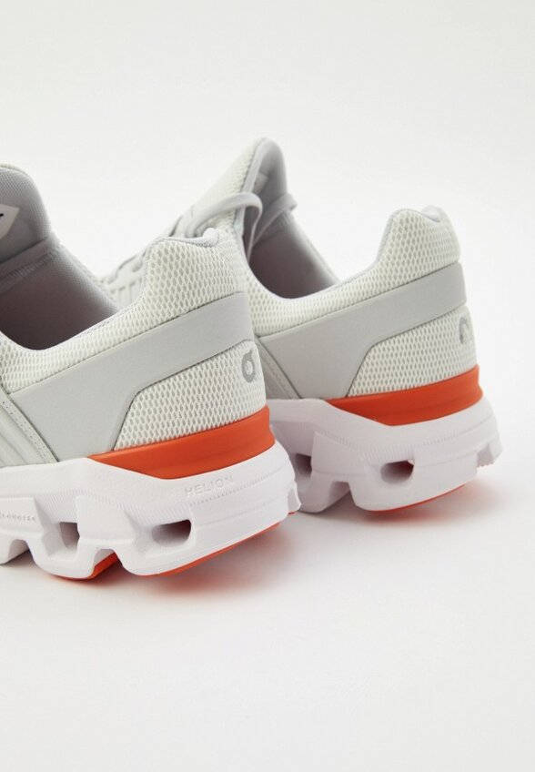 Кроссовки On