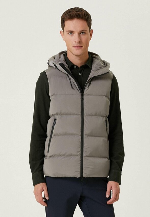 Жилет утепленный Club