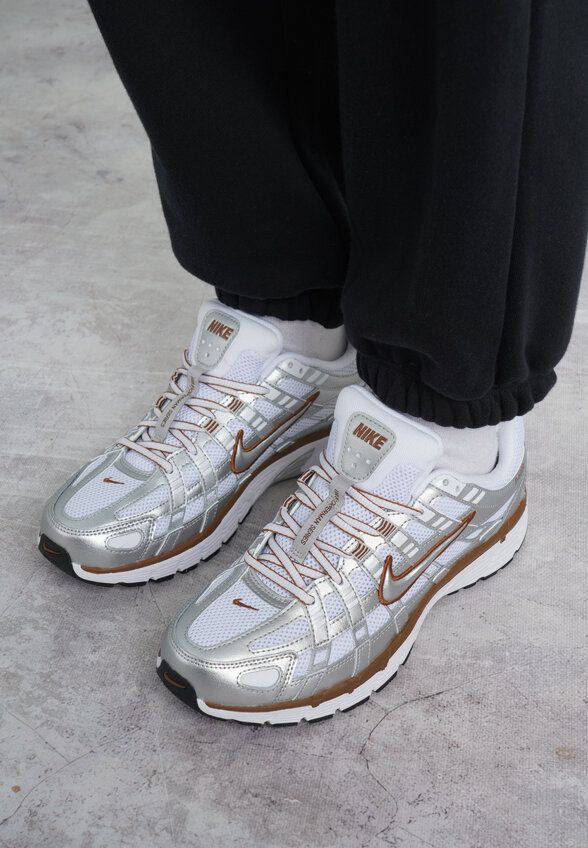 Кроссовки женские Nike P-6000, Серый
