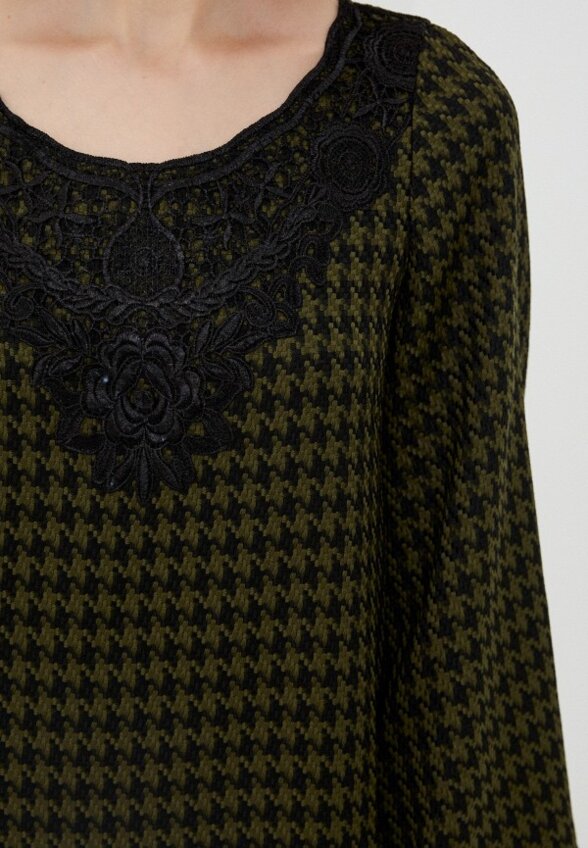 Платье MadaM T