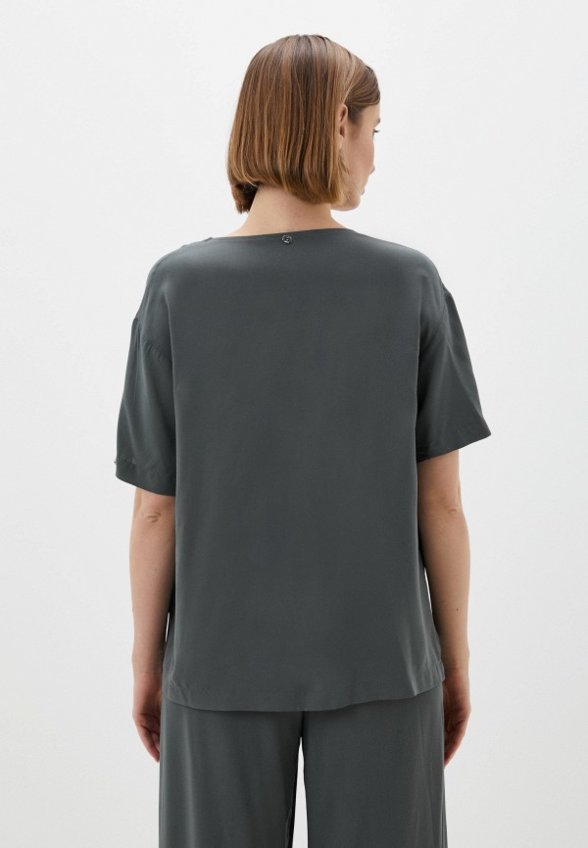 Футболка Helmidge