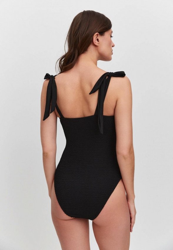 Купальник и парео Perles