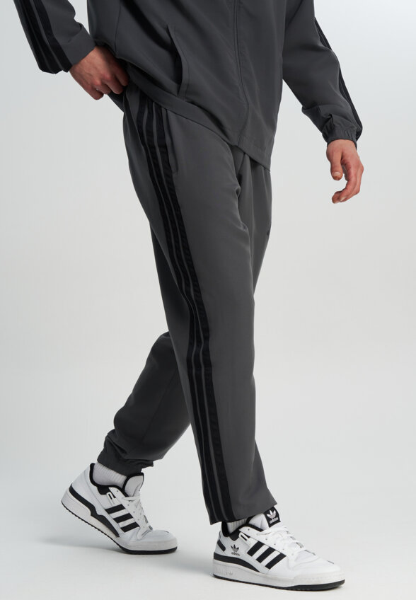 Костюм мужской Adidas, Серый