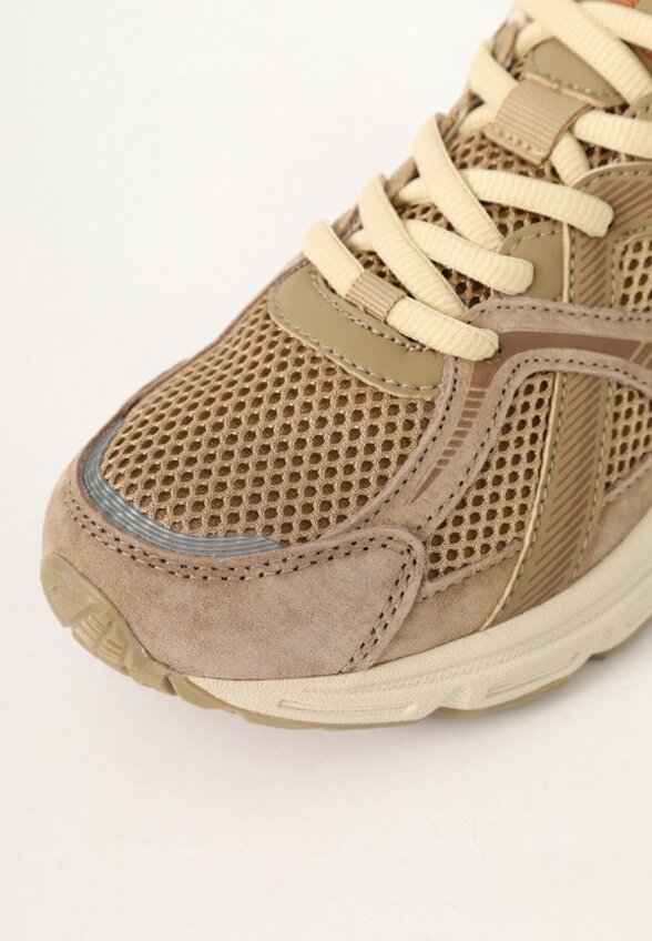 Кроссовки Baasploa