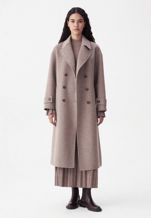 Пальто двубортное Lusio