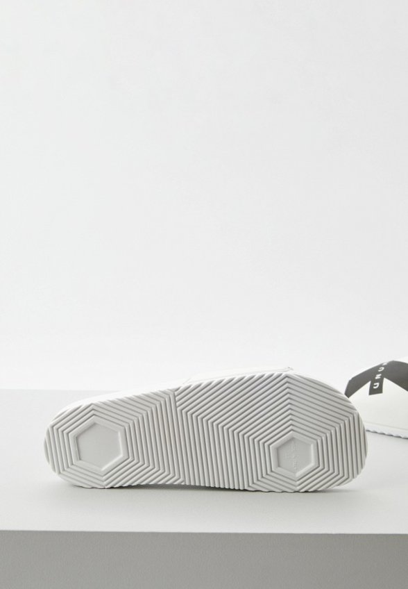 Сланцы John Richmond