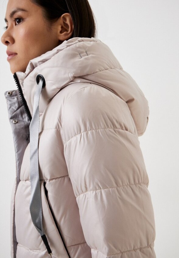 Пуховик Снежная Королева