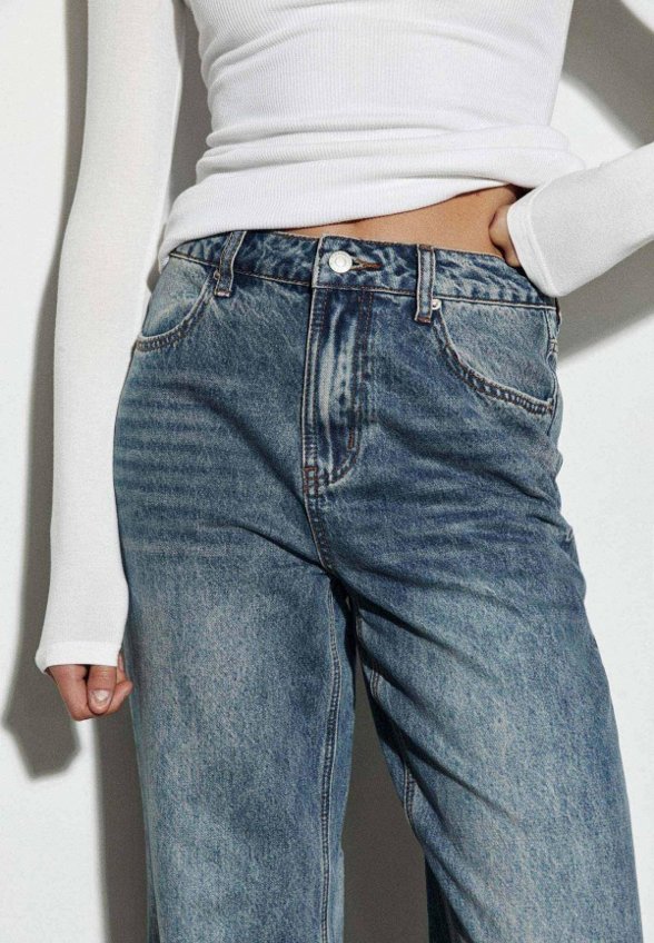 Джинсы Charmstore