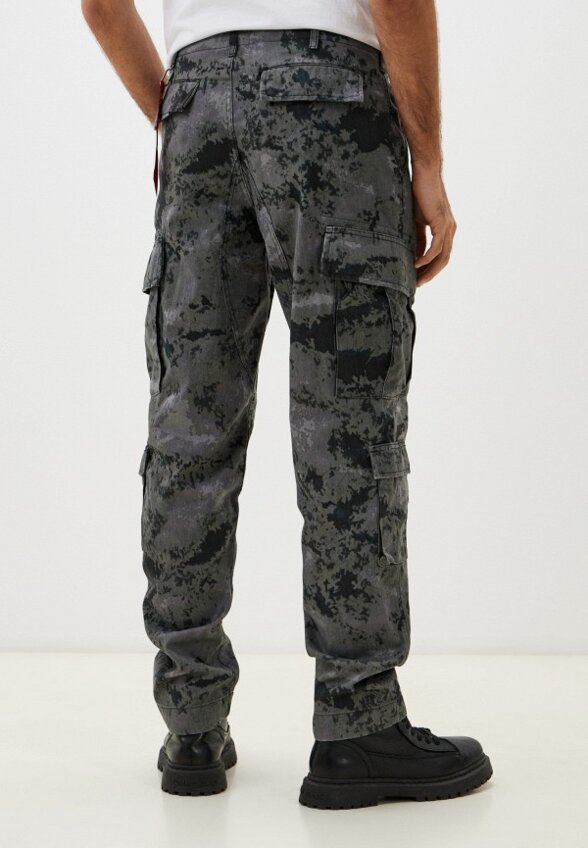 Брюки и брелок Alpha Industries