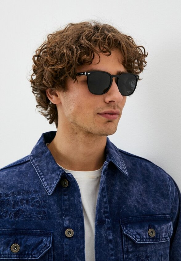 Очки солнцезащитные Vogue® Eyewear