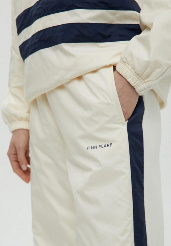 Брюки спортивные Finn Flare