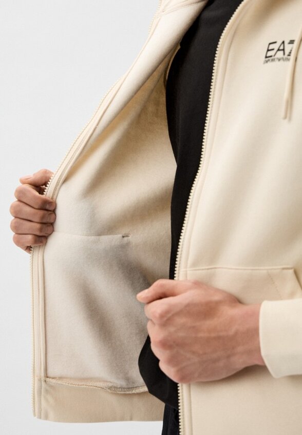 Толстовка EA7