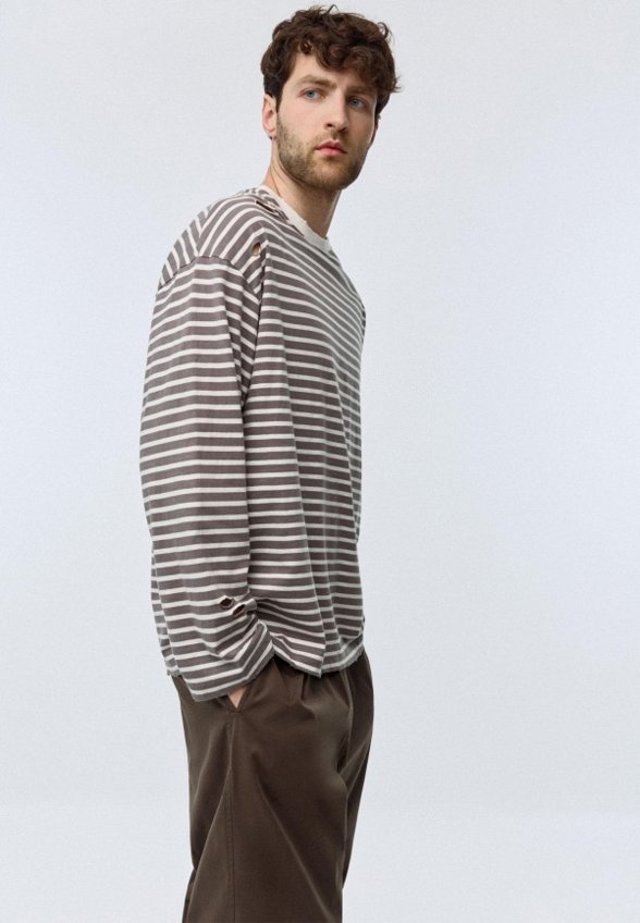 Лонгслив Sela