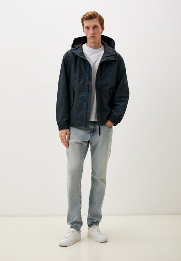 Ветровка Mustang