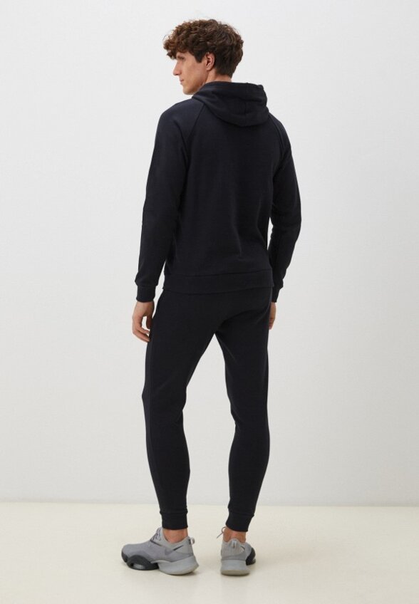 Костюм спортивный Under Armour