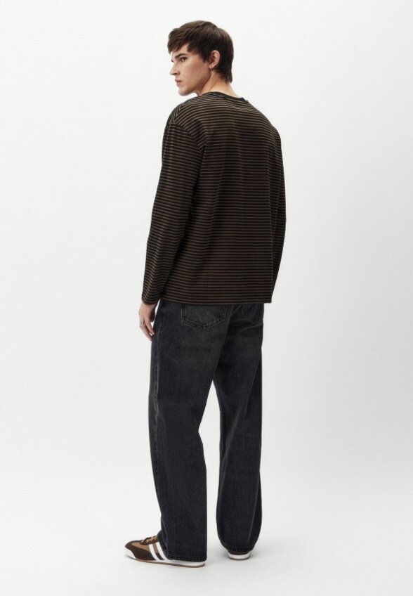 Лонгслив Mademan