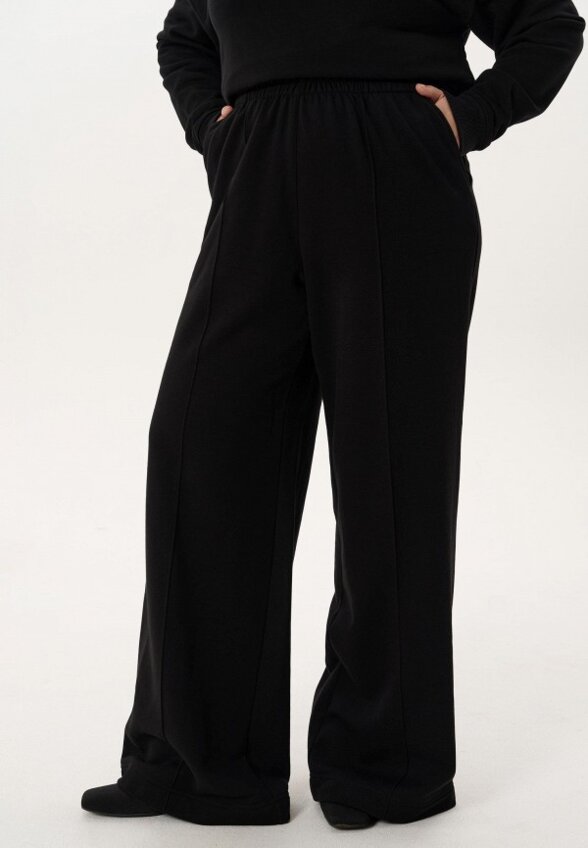 Брюки спортивные Manelia