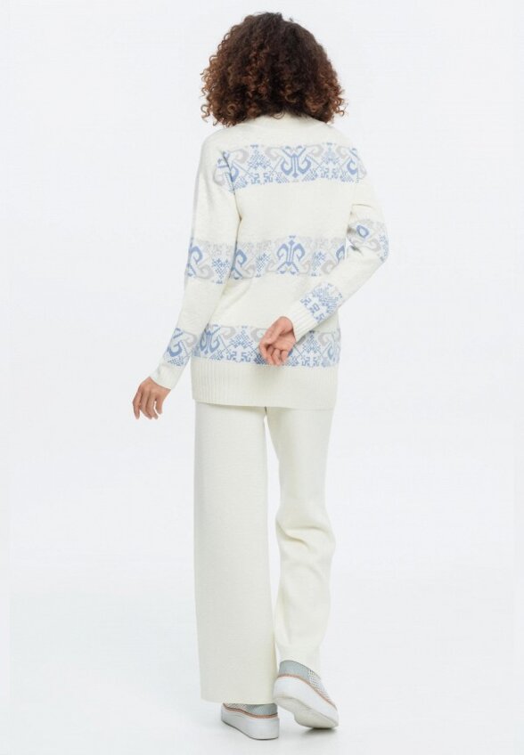 Свитер Ареола