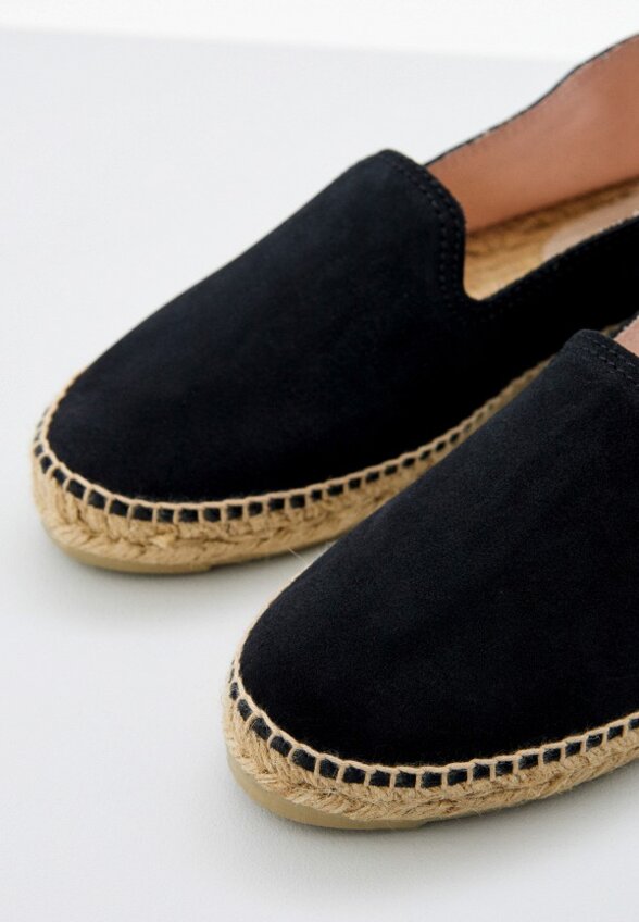 Эспадрильи Manebi