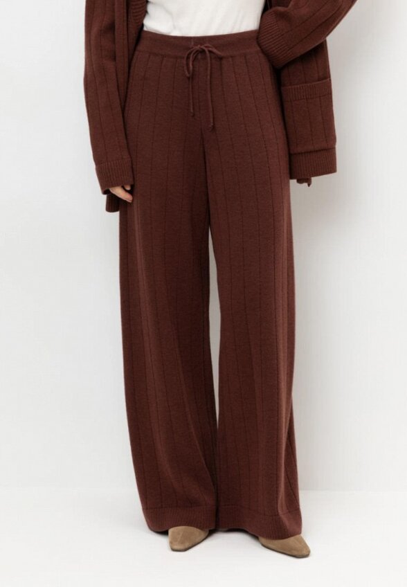 Брюки Very Neat