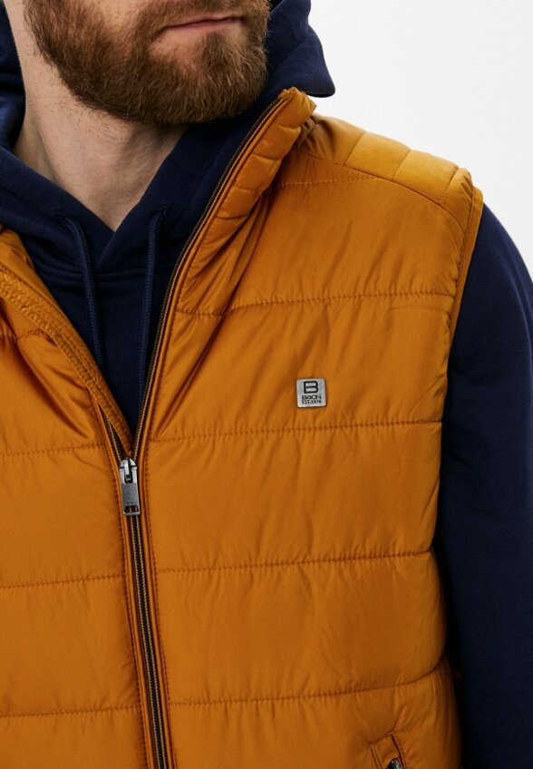 Жилет утепленный Baon