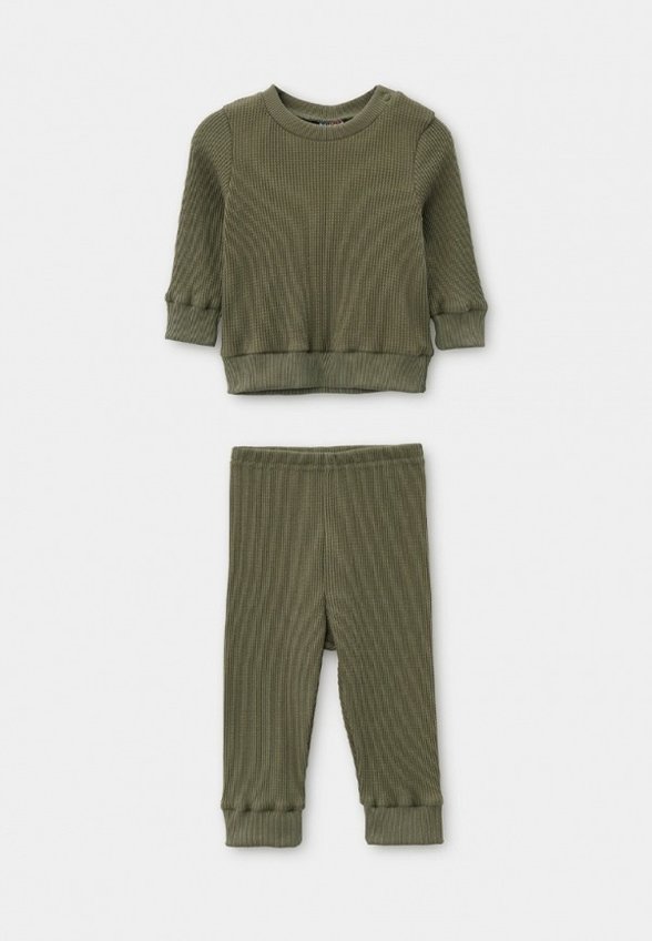 Костюм спортивный Youlala