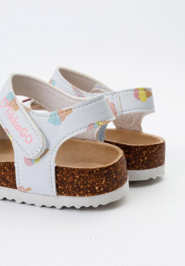 Сандалии Tikkago