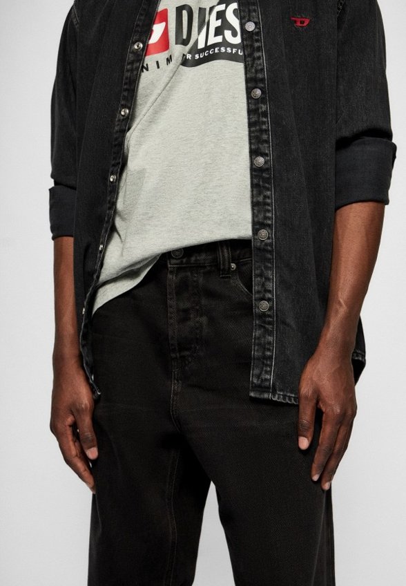 Джинсы Diesel
